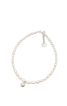 Kinder ketting van zilver en pareltjes met hart
